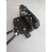 陜汽M3000左車門鎖體總成，DZ15221340045，100元