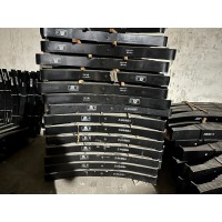 掛車9公分25厚四片裝鋼板總成 聯(lián)系電話17860618651