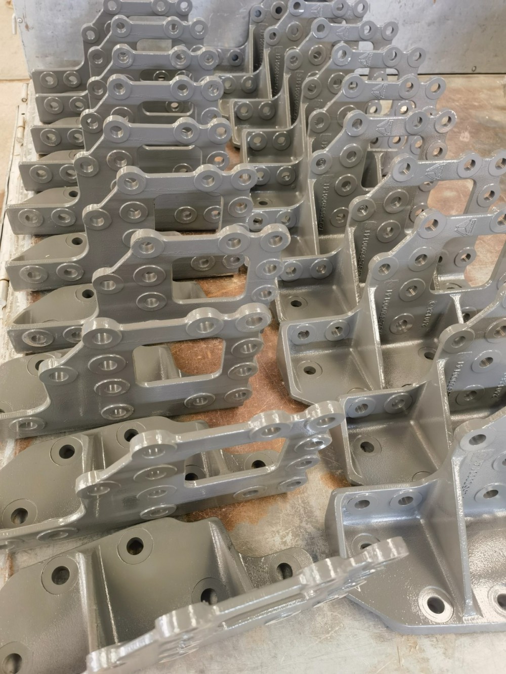 重汽MAX 豪沃MAX 重汽豪沃MAX配件图9