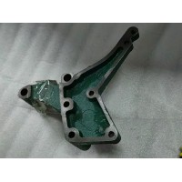 重汽豪沃空調(diào)支架  WD615發(fā)動(dòng)機(jī)  VG1500130018A   100元