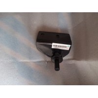 重汽汕德卡上臥鋪?zhàn)笾ё偝?，AZ16D157000009，25元