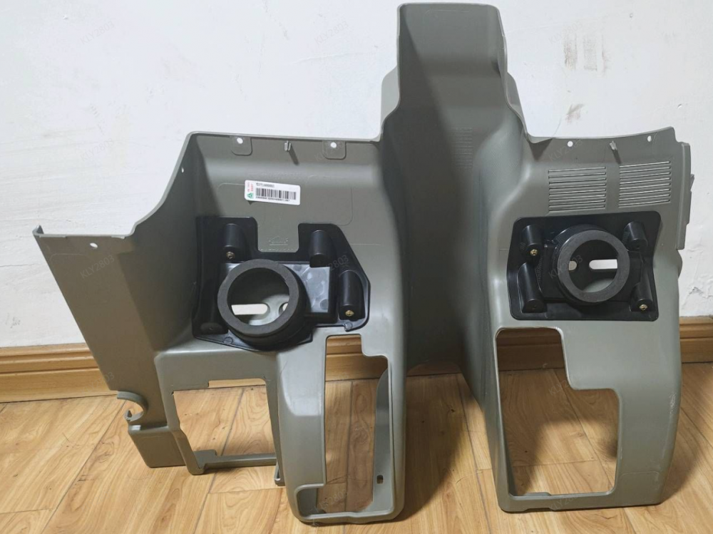 中国重汽豪沃NX工作台配件WG1771160084/WG1771160084工作台护板