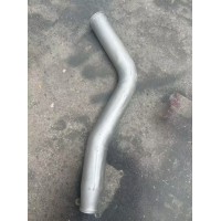 VG1047110104中冷管