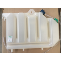 WG9725531698膨脹水箱總成