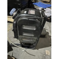 WG9516560015尿素箱及支架總成