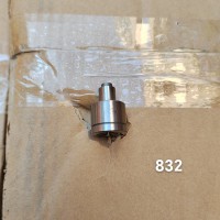 出油閥832