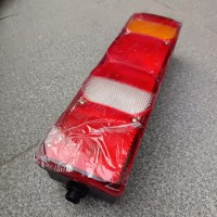 厂家批发重汽重卡后尾灯WG9925810001批发价格、市场报价、厂家直供