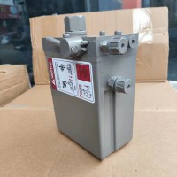 中国重汽豪沃汕德卡C7右置快插大电动油泵811W41723-6008