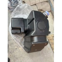 WG9925560810汕德卡尿素箱總成