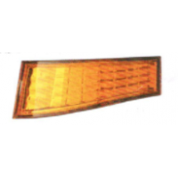 配件批发 福田欧曼ETX驾驶室侧板灯装饰灯包角灯转向灯标志灯面板侧灯