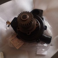上柴發動機淡水泵部件水泵，S00015647+03，650元