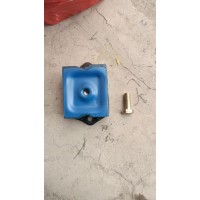 WG168000590095前支撐