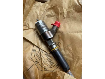 珀金斯1106D-E66TA喷油器2645A753  1800元
