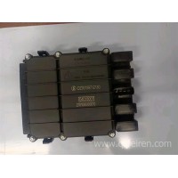 DZ931897121895底盤中央電器盒/陜汽德龍