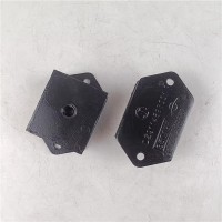 德龍F(tuán)3000新M3000發(fā)動(dòng)機(jī)前支撐膠墊前機(jī)爪墊前支架腳墊