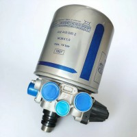 汕德卡C7H駕駛室配件空氣干燥器WG9000360571 外貿(mào)專(zhuān)柜采購(gòu)備貨