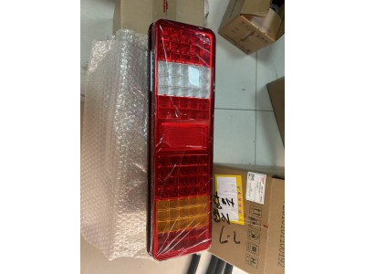 YG9525810001重汽亲人配件 LED后尾灯（左）