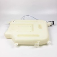 德龍F3000駕駛室副水箱膨脹水箱F2000后背式小水箱