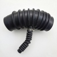 現(xiàn)貨供應(yīng)重汽豪沃重卡配件 M07增壓器進(jìn)氣接管082V09402-0185