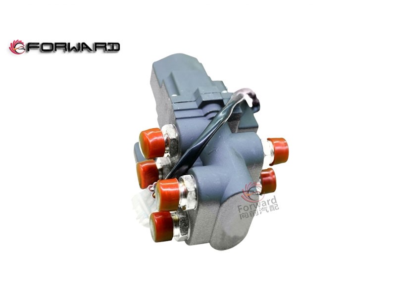 XQ1104050 燃油换向阀总成,Fuel directional control valve,济南向前汽车配件有限公司