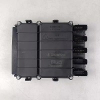 德龙新M3000X3000底盘电器盒控制器