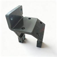 跨境出口 重汽卡车配件 豪沃前簧前支架AZ9725520007 前钢板弹簧座吊耳