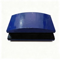 重汽豪沃T5G底盘配件 钢板橡胶支座AZ9925525286 钢板座胶墩