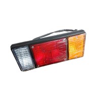 豪沃重汽驾驶室零部件WG9925810012/11 豪沃组合后尾灯FG9604810004