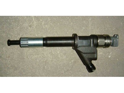 重汽电装共轨喷油器总成 VG1096080010