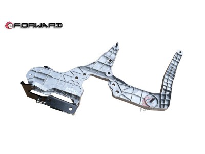 AZ962593001004  保险杠右支架总成,Bumper right bracket assembly,济南向前汽车配件有限公司