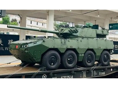 特种车 轮式装甲车 8X8 行驶转向系统 BK2210.20.2.008 转向横拉杆总成