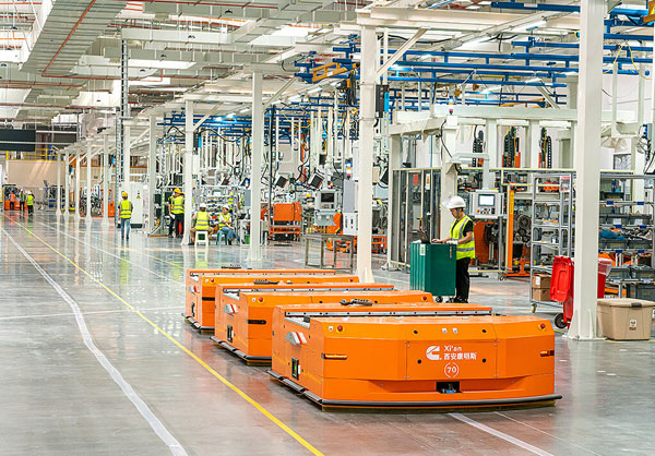 西安康明斯車間