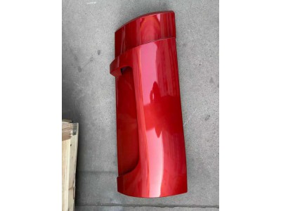 重汽豪瀚左侧导风罩总成，YG1671110709，170元