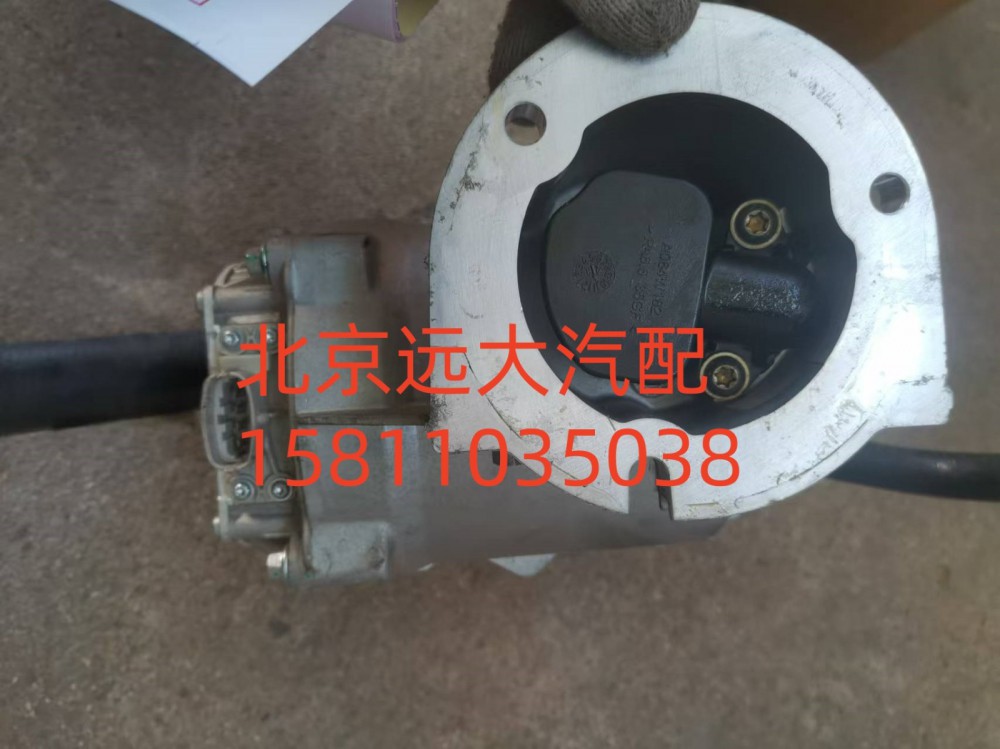 曲轴箱通风件(空压机总成)5661364/5661364