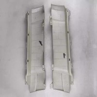 德龍X6000車門下鉸鏈蓋車門合頁蓋下鉸鏈裝飾板