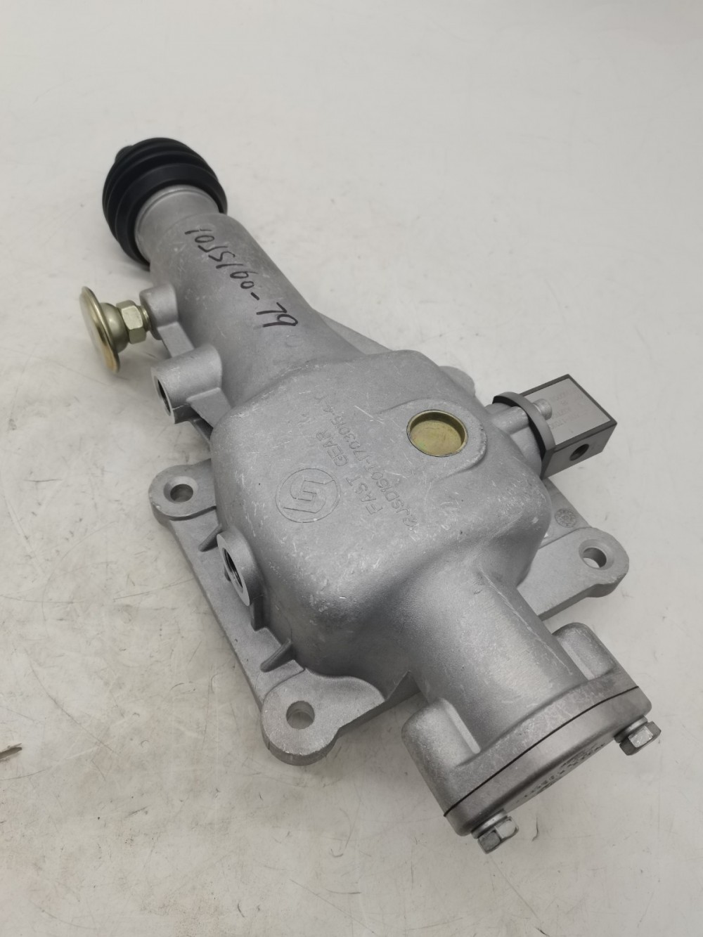 操纵装置总成/右置带锁档10JS160-1703010-79/12JSD160T-1703015-4-Y图3