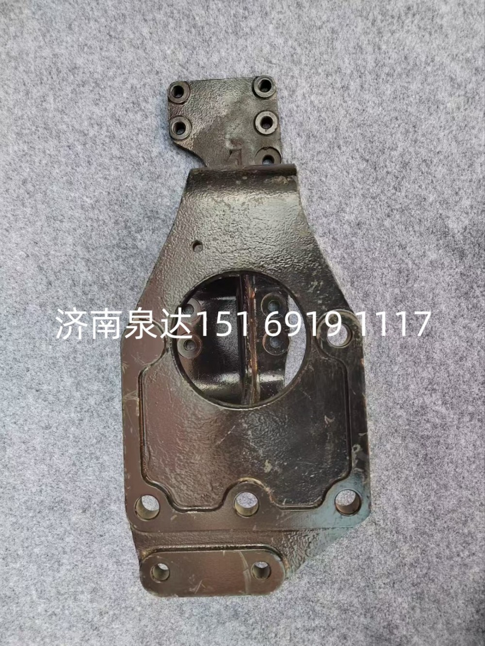 陕汽德龙方向机支架转向器支架/DZ95259470041