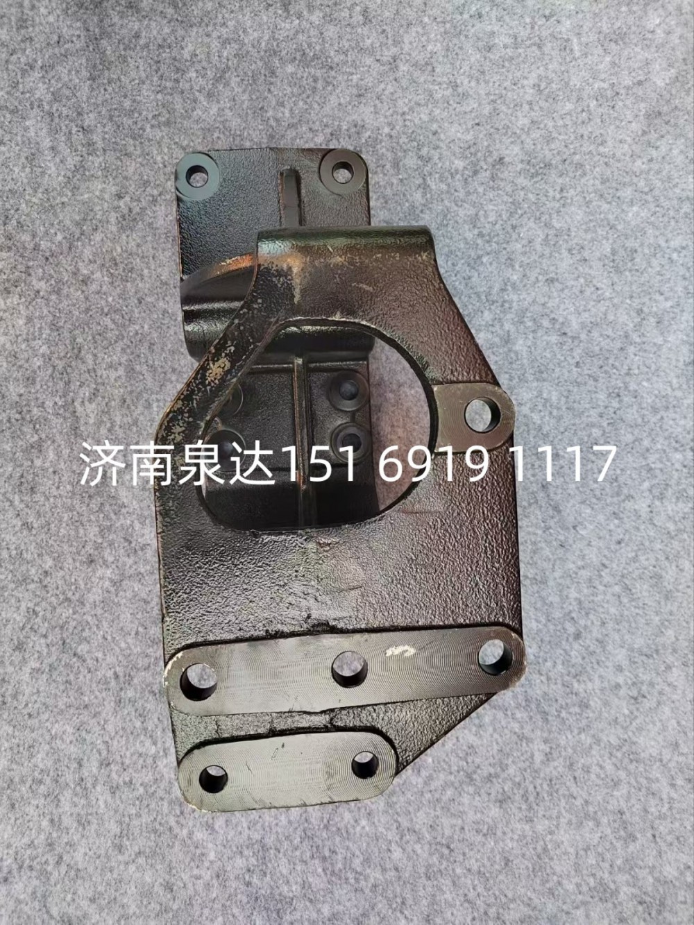 陕汽德龙方向机支架转向器支架/DZ95319430010