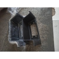 WG1642242103左下踏板