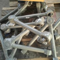 AZ000052000229   V型推力杆总成