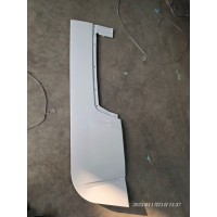 5704221-B90下导流板