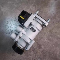 德龙M3000S新M3000新能源脚制动阀刹车总泵