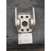 WG1664430026平地板駕駛室前懸上支架