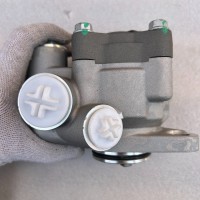 Fg9806470954 重汽輕卡轉向泵430元