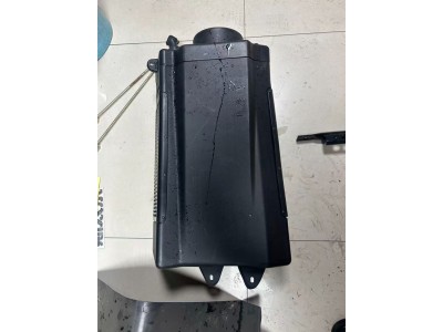 D7B进气道总成 WG9326190301