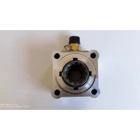 50C-BH8  取力器氣缸總成 290元