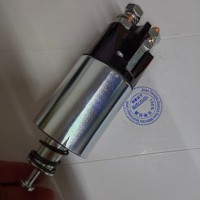 51.26212-0017Howo371起動機磁力開關 110元