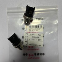 200V27421-0229 軌壓傳感器 重汽曼發(fā)動機(jī)用  價格240