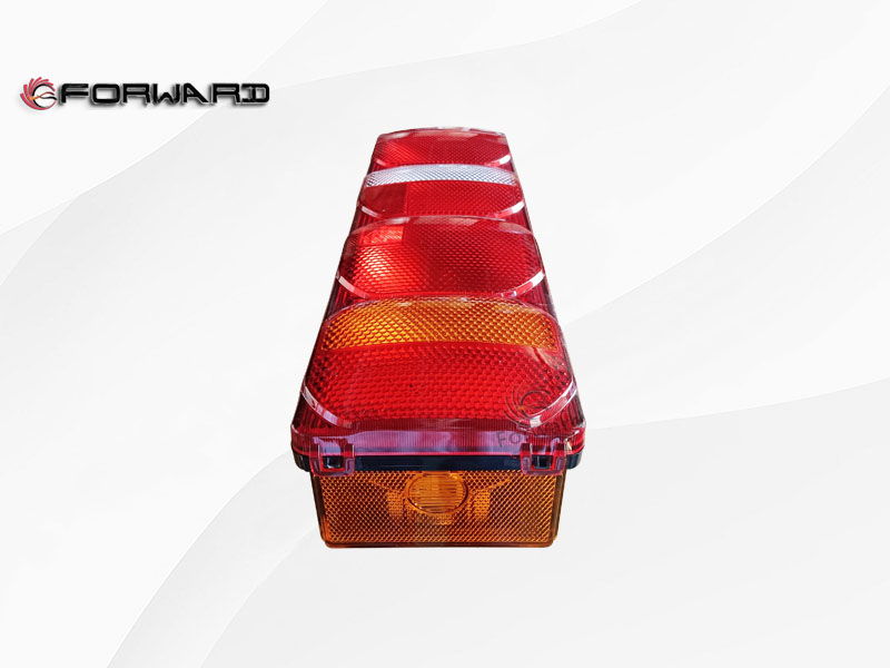 WG9925810002 右后尾灯,Right rear taillight,济南向前汽车配件有限公司