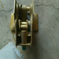 駕駛室液壓鎖WG1642440101